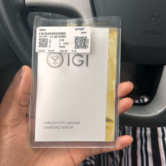 18K White Gold Petite Twisted Vine Lab Diamond Ring (Size 4) - Picture 9 of 10